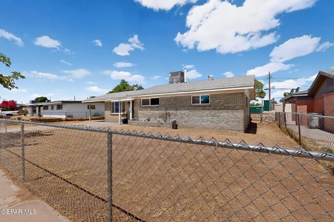 Photo - 9545 Verbena Dr