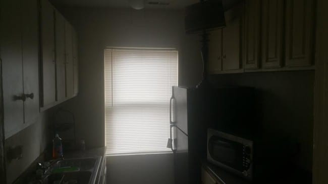 Building Photo - 2314 Chestnut Ave