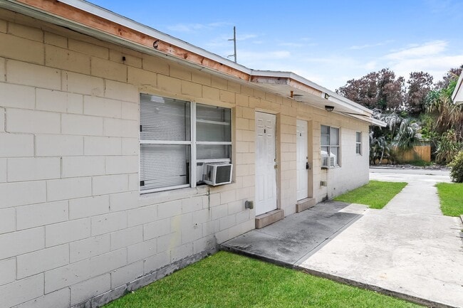 Photo - 529 N 10th St