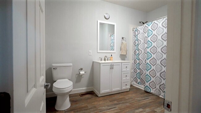 Photo - 307 W College Ave Unit B