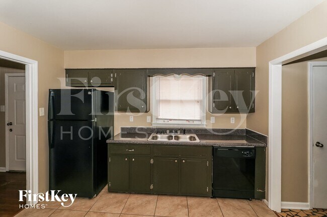 2915 Falkirk Rd