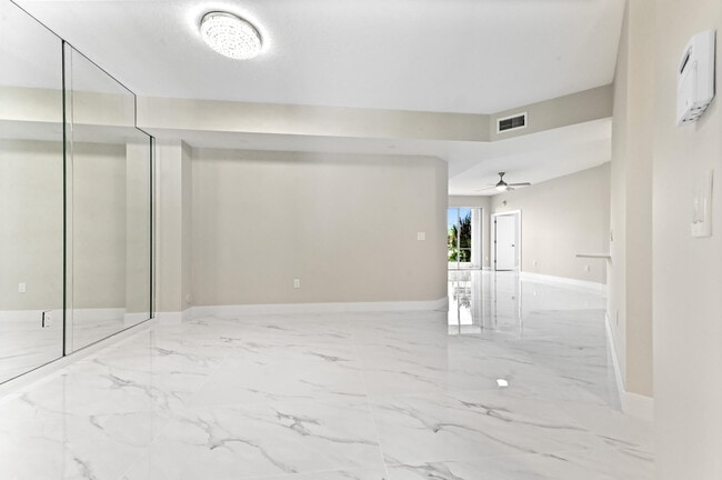 Photo - 12510 Crystal Pointe Dr