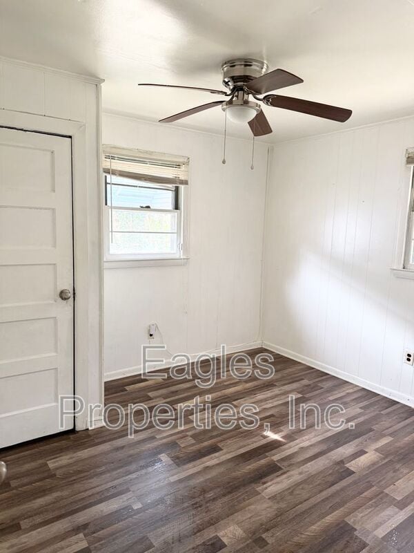 Photo - 411 Beale St