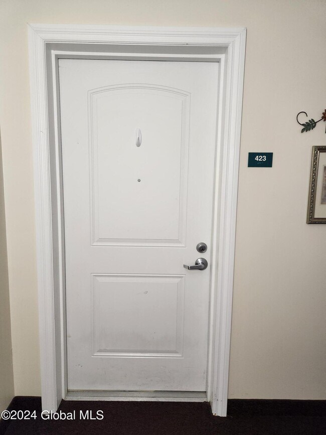 Photo - 8 Wall St Unit APT 423