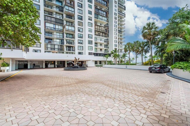 Photo - 2333 Brickell Ave Unit 517