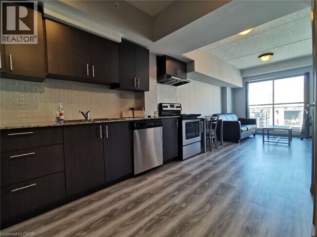 Photo - 275 Larch St Unité G502