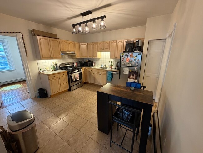 Photo - 73 Gore St Unit R1
