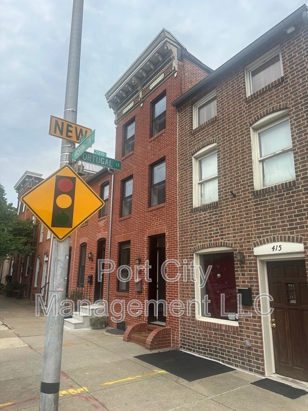 Photo - 413 S Washington St