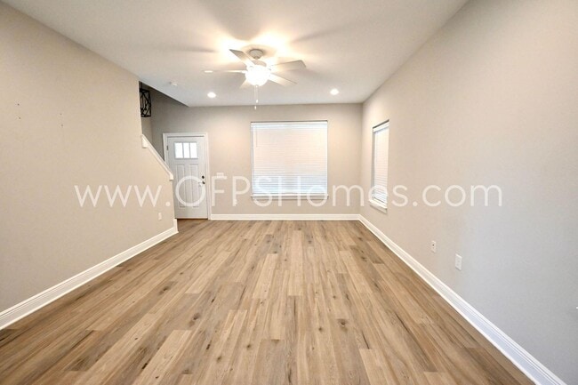 Photo - 2315 Hadleigh Hills Ct