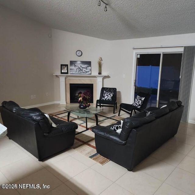 Photo - 6489 Skyler Jean Dr