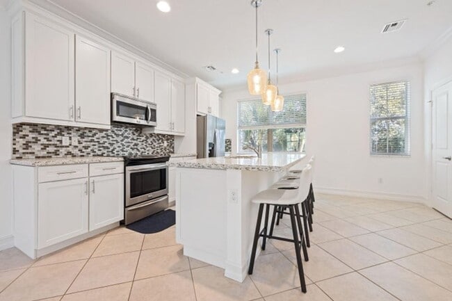 Photo - 222 S Federal Hwy