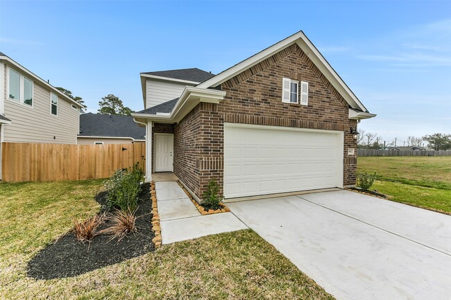 Building Photo - 3842 Sugardale St