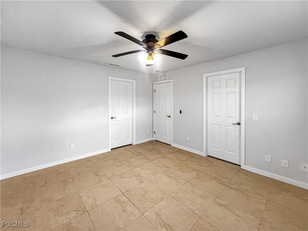 Photo - 210 Manatee St