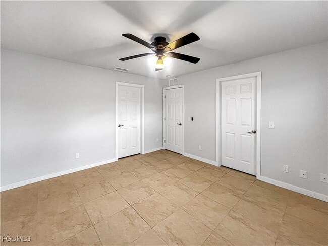 Building Photo - 210 Manatee St