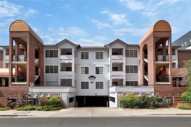Building Photo - 501 W 26th St Unit 108