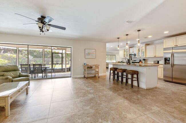 427 Bellini Cir Unidad SI FL1-ID1590857P