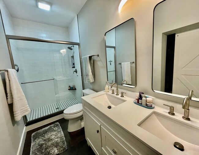 Photo - 1520 Spann Ave