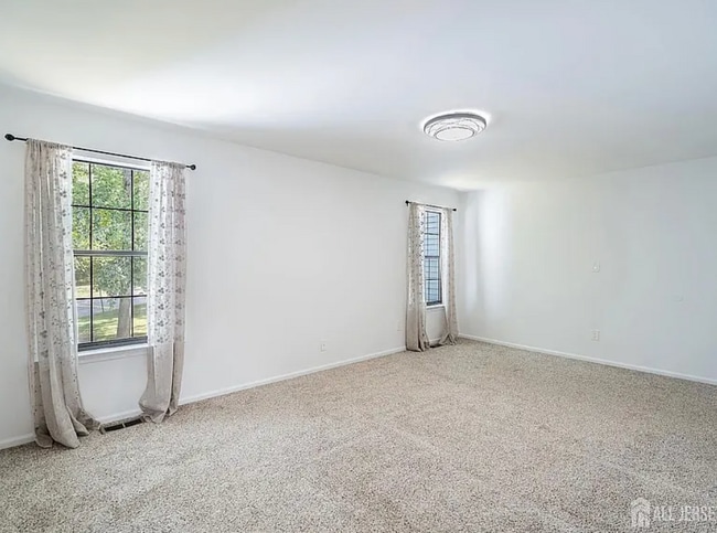 Photo - 804 Timber Oaks Rd