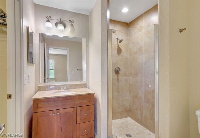 Photo - 706 111th Ave N