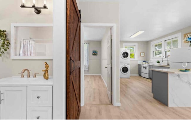 Photo - 356 Lehua St