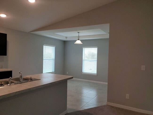 Photo - 3921 NE 15th Pl