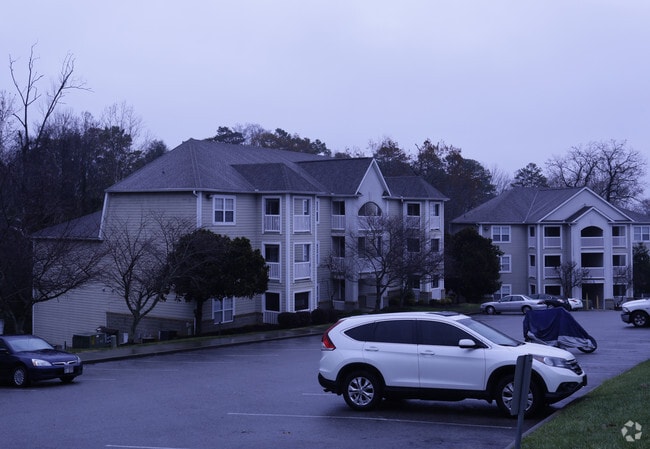 Magnolia Square Apartments