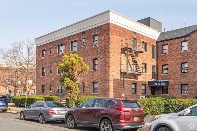 Kew Gardens Hills