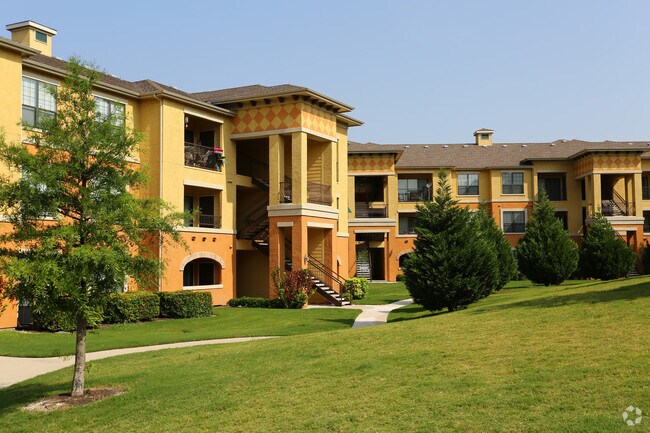 Foto principal - Bridge at Center Ridge