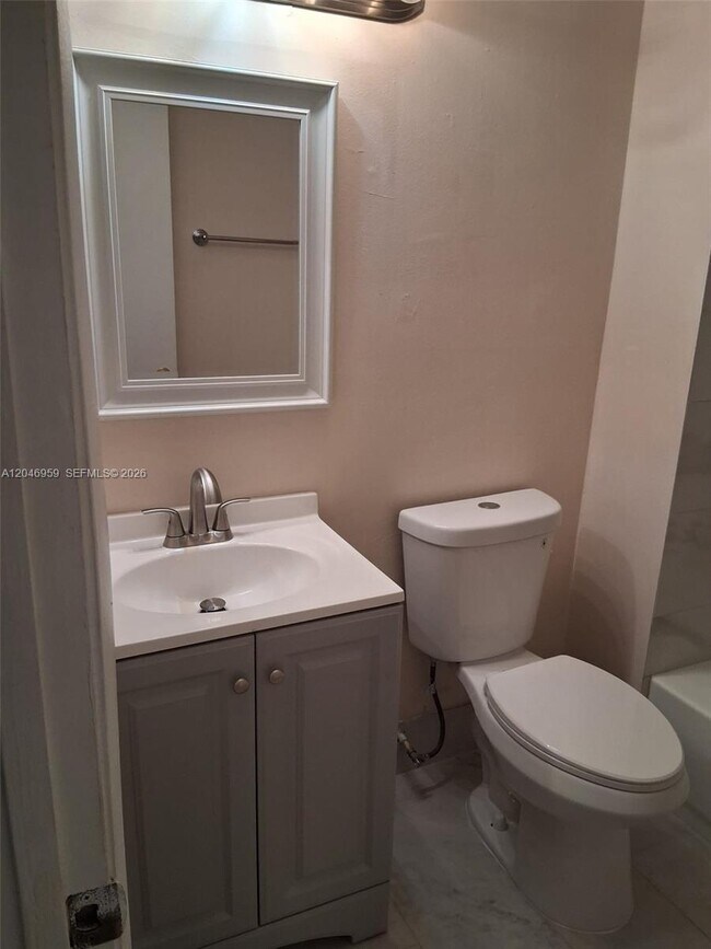 10907 Royal Palm Blvd Unit 10907