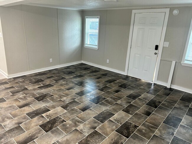 Photo - 3706 Griffin St Unit Apt A