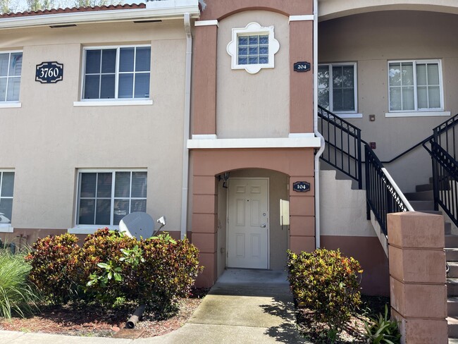 Building Photo - 3760 N Jog Rd Unit 104