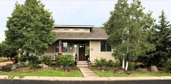 Photo - 600 S Ridge Dr