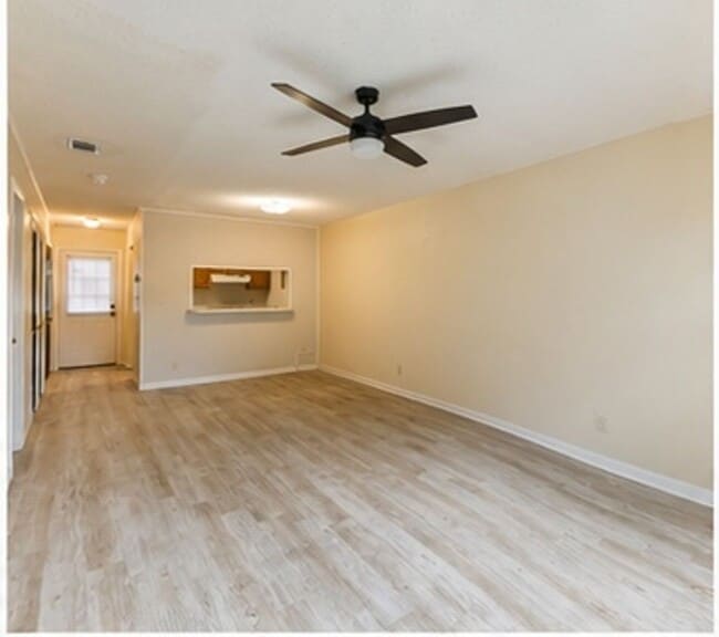 4434 Dorothy Dr