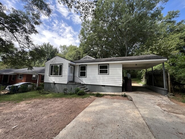 Building Photo - 2157 Nelms Dr SW