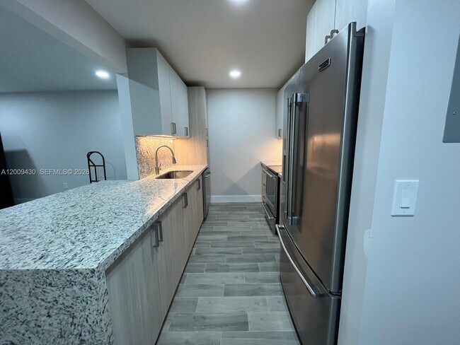 Photo - 8425 NW 8th St Unit 303