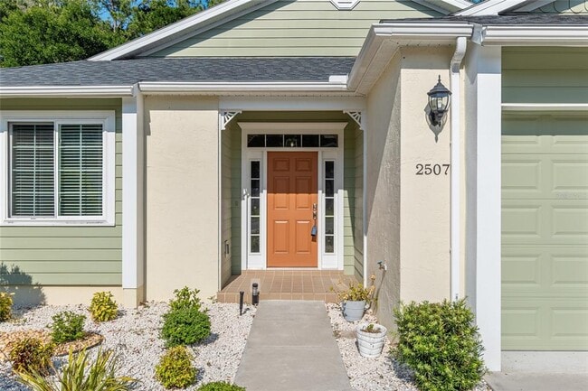 Photo - 2507 NE 33rd Ct