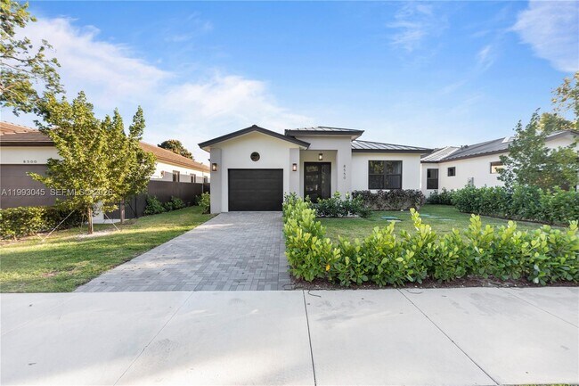 Photo - 8570 SW 198th St