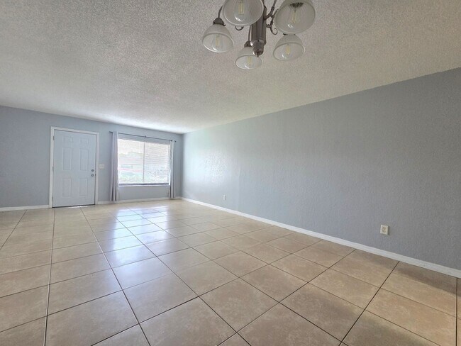 605 Northlake Blvd Unit 63