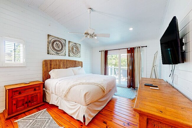 3951 Roberts Point Rd Unit SI ID1591435P