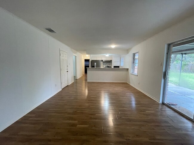 Photo - 7219 Tanager St