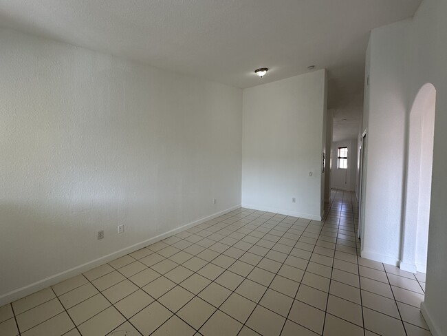 Photo - 1651 SE 28th Ct Unit 203