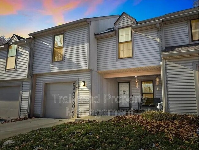 Photo - 5982 N Bellefontaine Ave Townhome