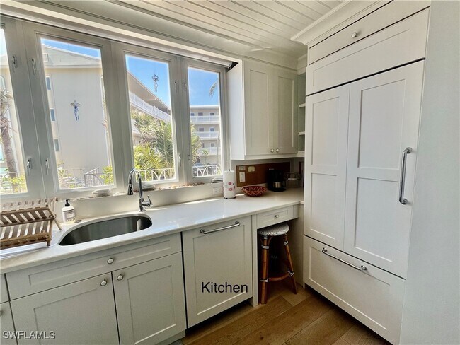 Photo - 1851 Gulf Shore Blvd N Unit 5