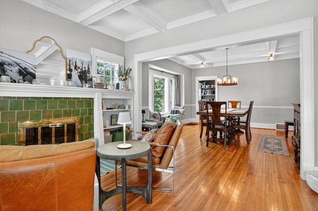 Photo - Great 3 Bedroom & 2 Full Baths In GREAT So...