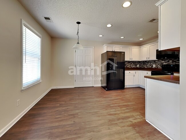 Photo - 7 Copperleaf Ct