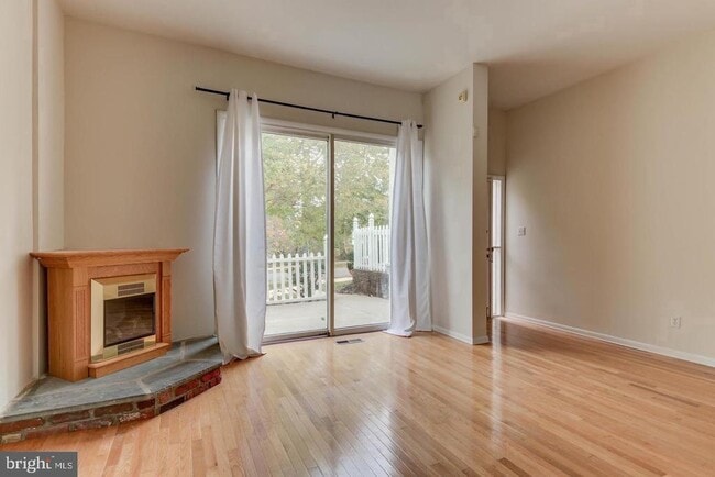 Photo - 107 Montrose Ave