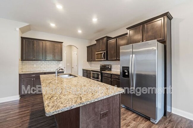 Photo - 1140 George W Crawford Dr