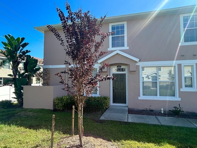 Photo - 3 bedroom, 2.5 bath, 2 car garage in a Qui...