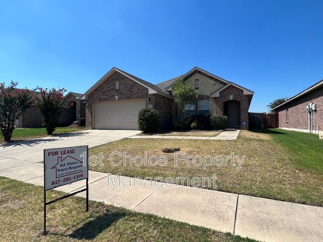 Photo - 2421 Clairborne Dr House