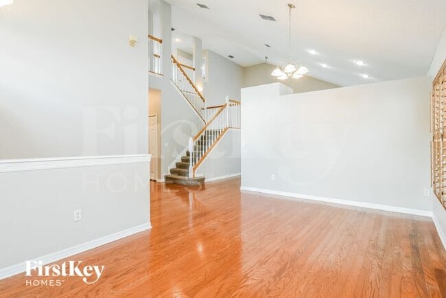 Photo - 2497 Runyon Cir